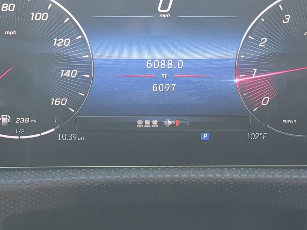 Used 2025 Mercedes-Benz CLA 250 4MATIC image 14