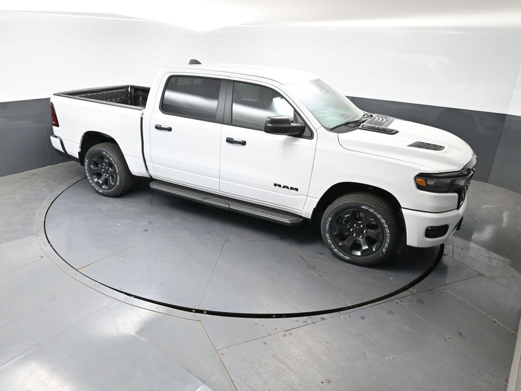 New 2026 RAM 1500 Express AWD/4WD image 31