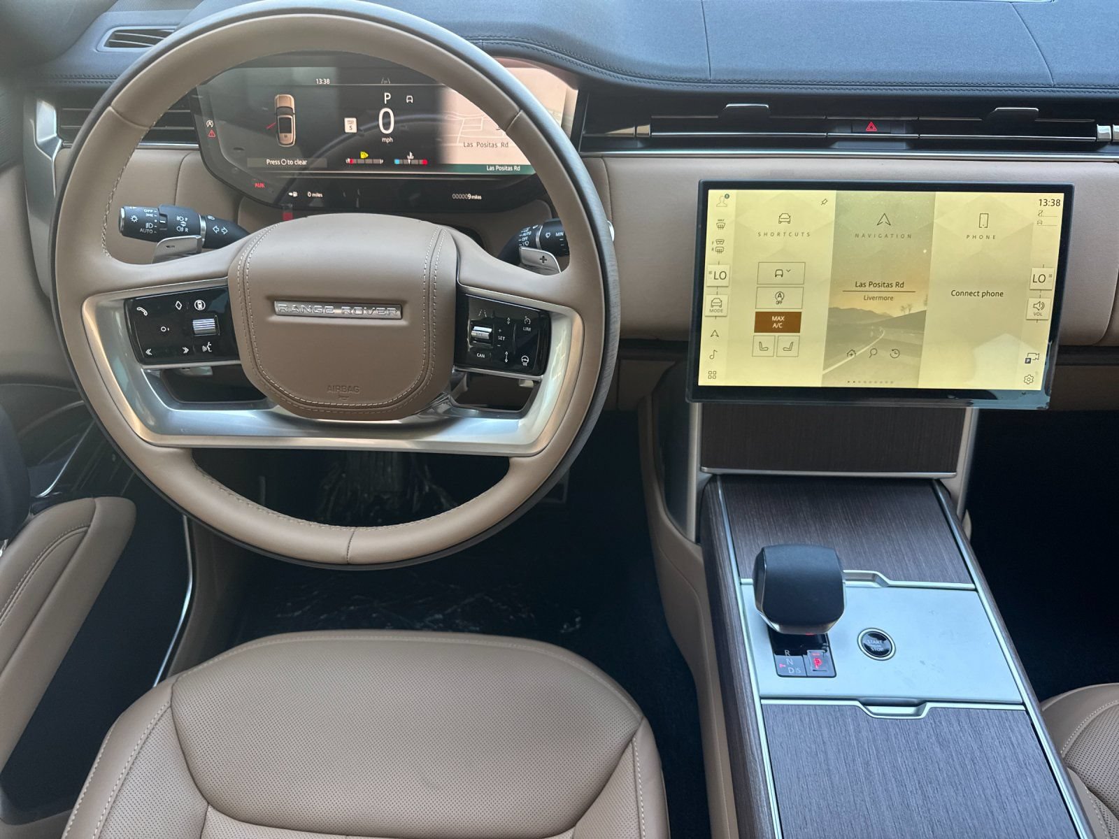 New 2026 Land Rover Range Rover SE AWD/4WD image 14