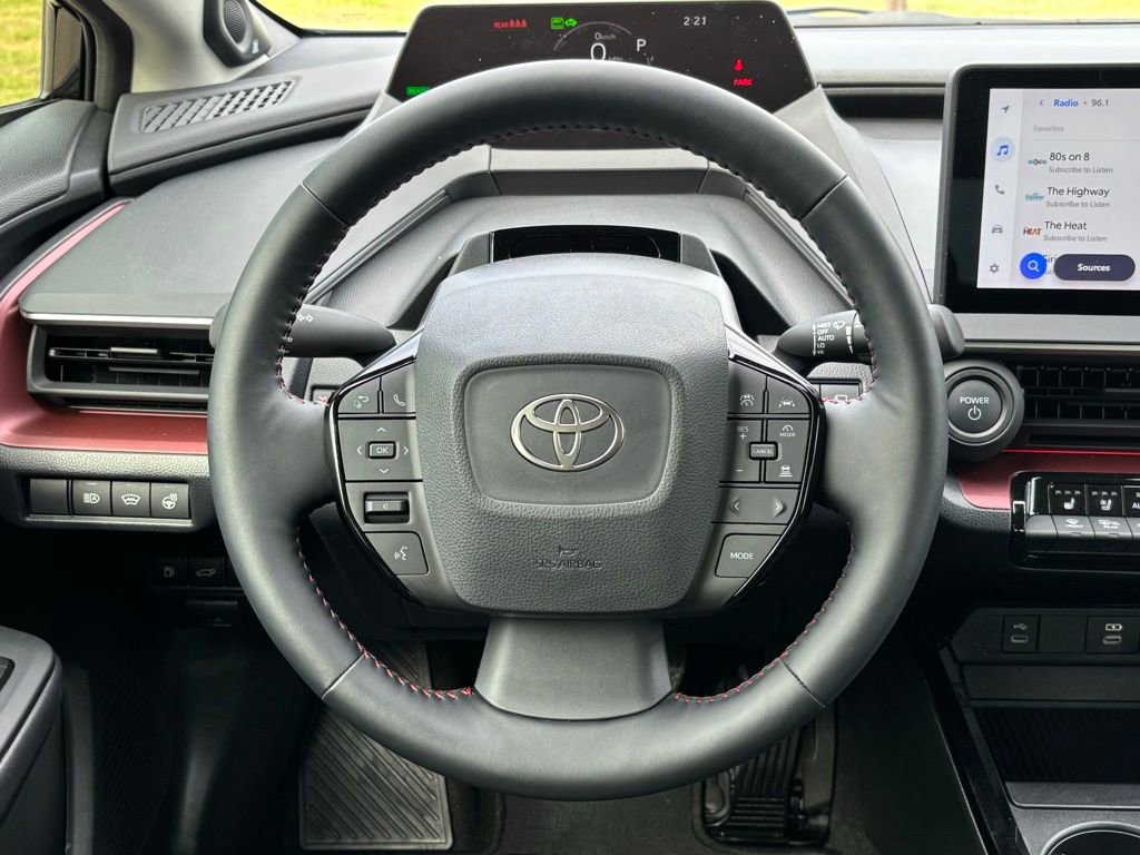 Used 2024 Toyota Prius Prime Premium w/ Advanced Technology Package image 16