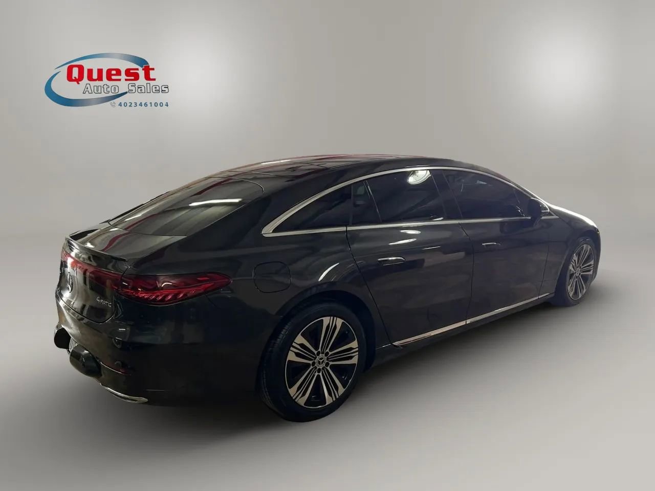 Used 2023 Mercedes-Benz EQS 450+ 4MATIC Sedan image 3