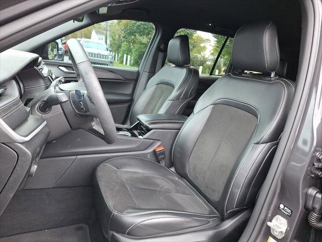 Certified 2023 Jeep Grand Cherokee Altitude image 24