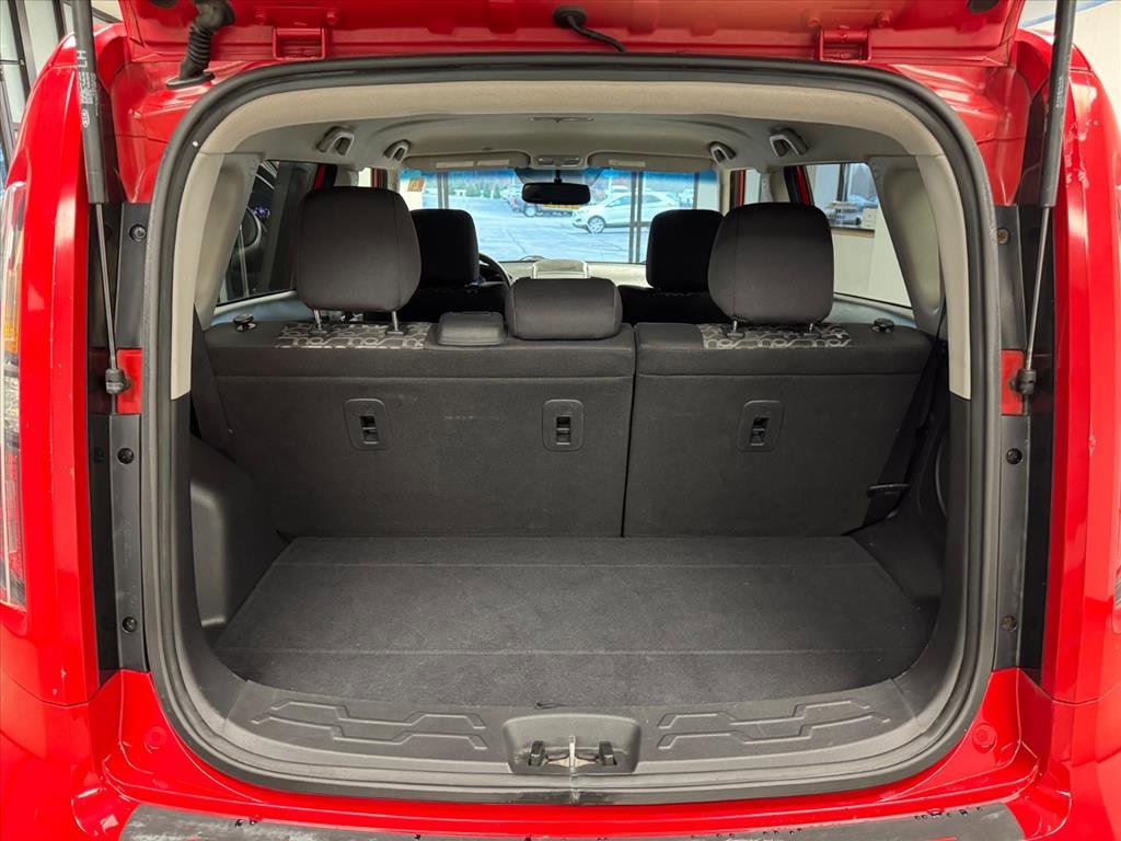 Used 2011 Kia Soul + w/ Audio Pkg image 12