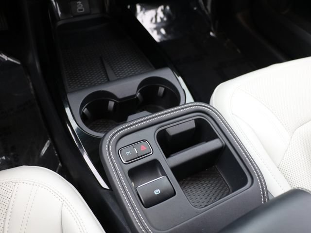 Used 2025 Ford Mustang Mach-E Premium AWD/4WD image 25