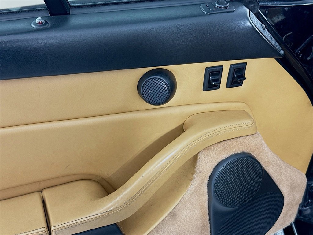 Used 1996 Porsche 911 Turbo image 15