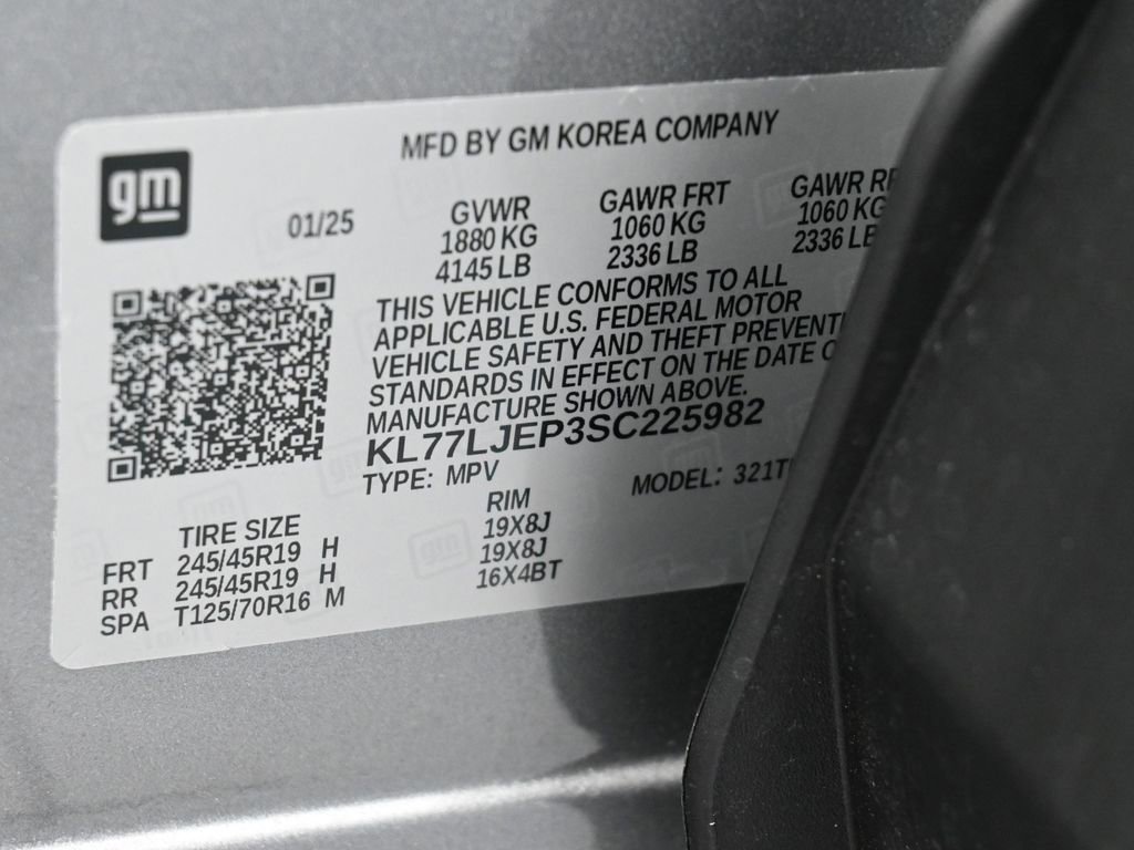 Used 2025 Chevrolet Trax RS w/ Driver Confidence Package image 17