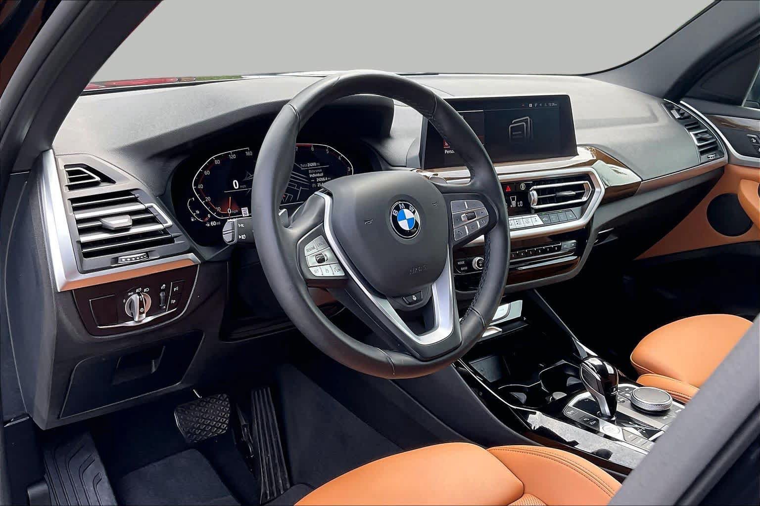 Used 2024 BMW X3 xDrive30i AWD/4WD image 16
