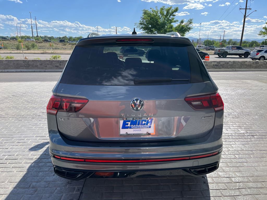 Certified 2022 Volkswagen Tiguan SE R-Line AWD/4WD image 8