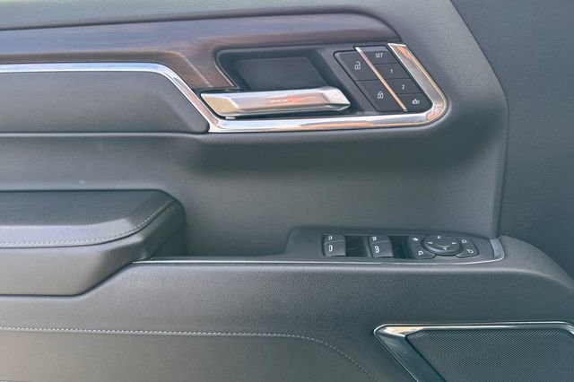 Used 2024 GMC Sierra 1500 SLT image 11