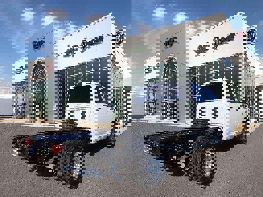 New 2026 RAM 3500 Tradesman w/ Chrome Appearance Group image 2