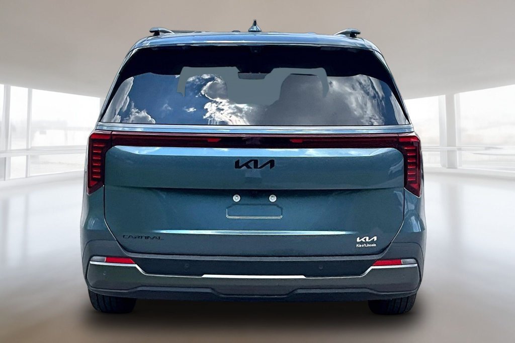 New 2026 Kia Carnival SX Prestige FWD image 4