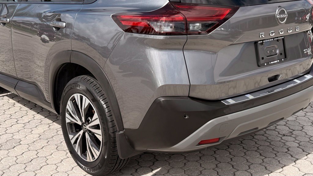 Used 2023 Nissan Rogue SV FWD image 16
