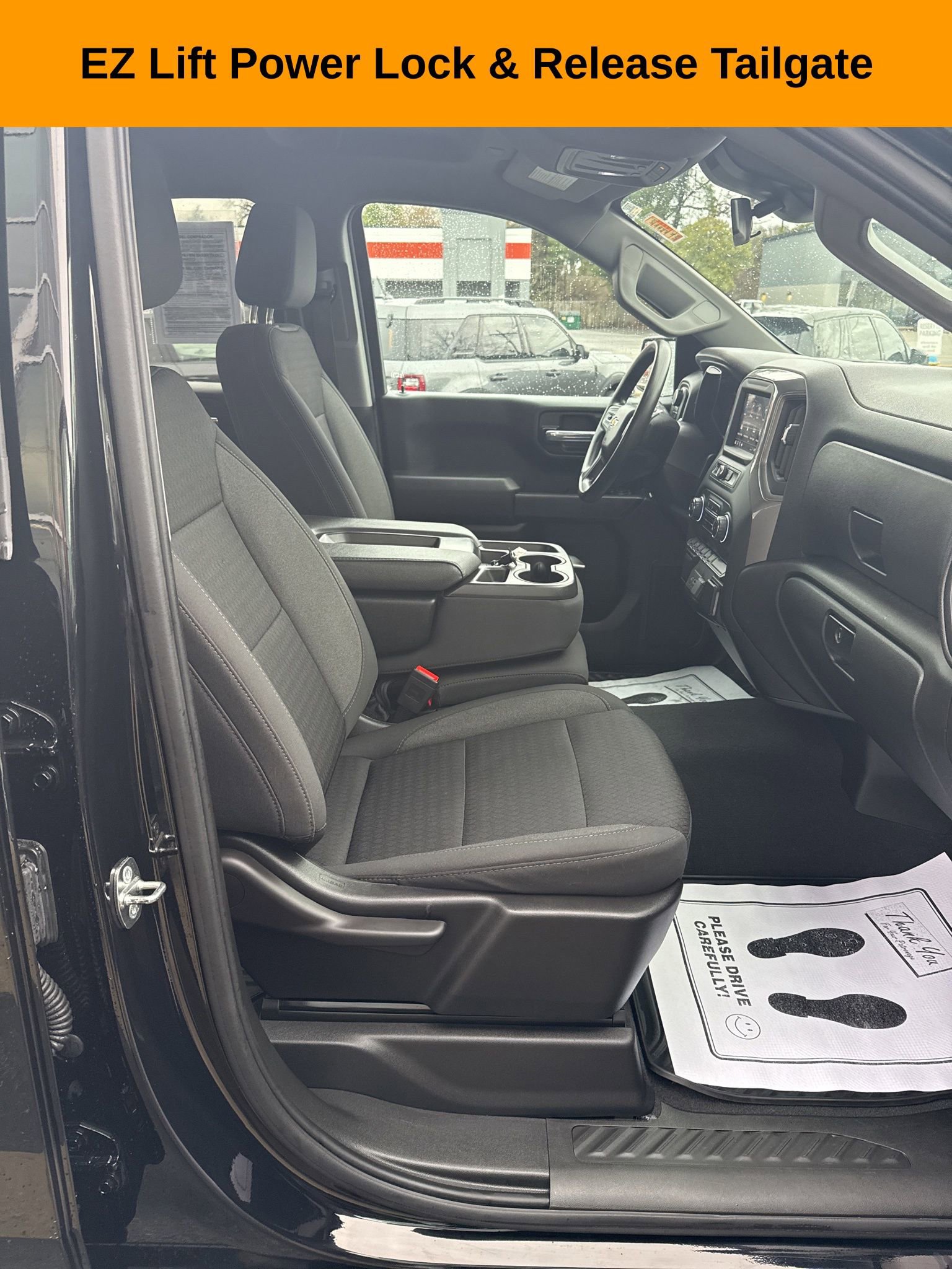 Used 2023 Chevrolet Silverado 1500 Custom image 22