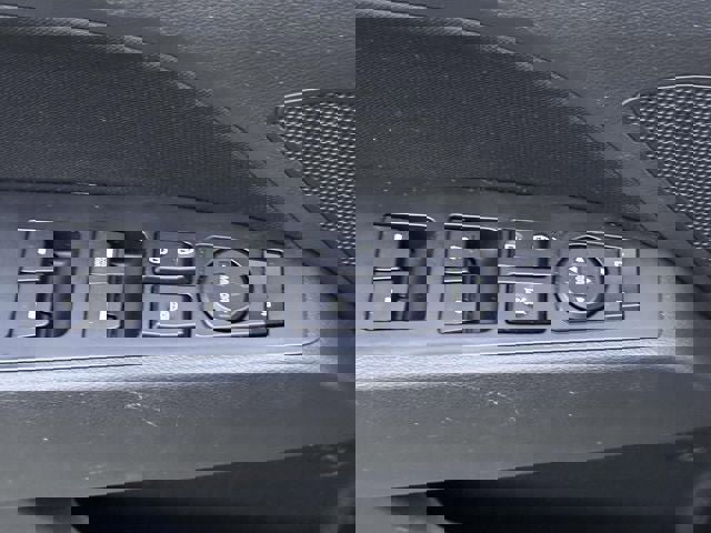 Used 2020 Hyundai Elantra SEL w/ Cargo Package (C1) image 17