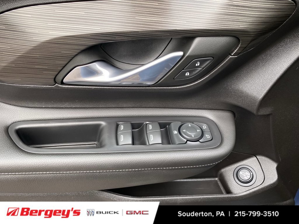 Certified 2024 GMC Terrain SLE w/ Driver Convenience Package AWD/4WD image 27