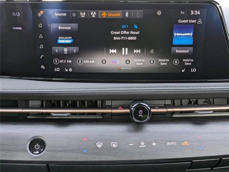 New 2023 Nissan Ariya AWD image 19