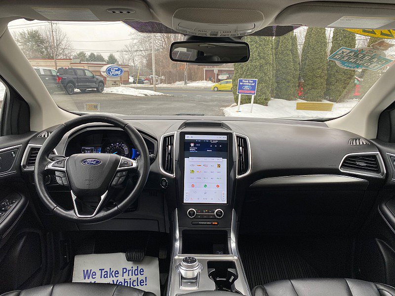 Certified 2022 Ford Edge Titanium w/ Cargo Accessory Package image 20