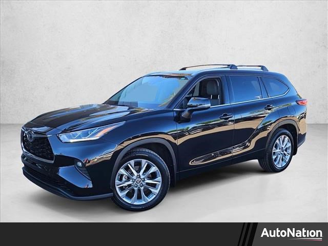Used 2021 Toyota Highlander Limited