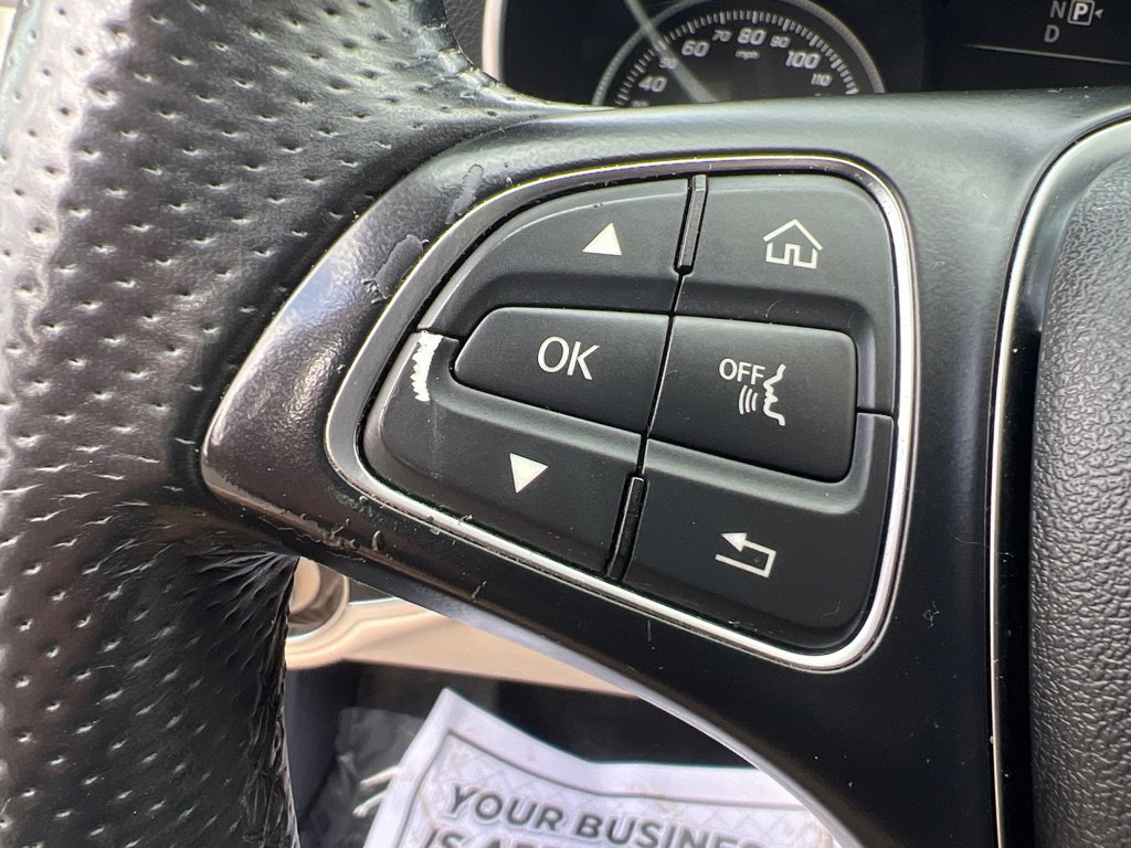 Used 2015 Mercedes-Benz C 300 4MATIC Sedan image 44