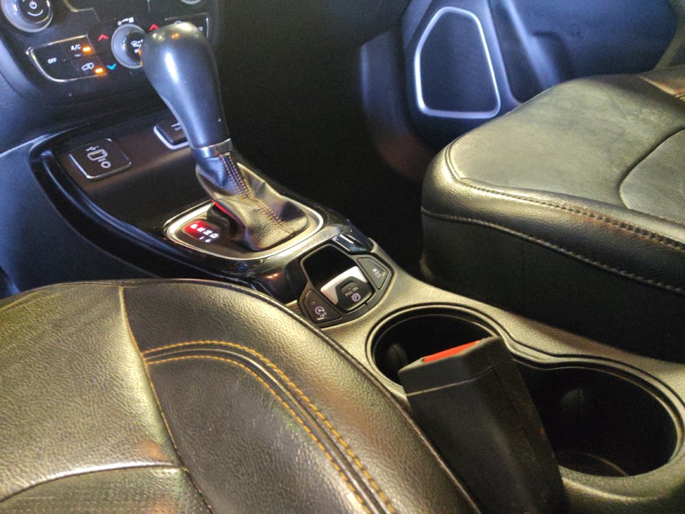 Used 2019 Jeep Compass Limited image 26