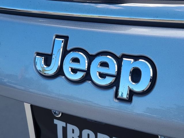 Used 2024 Jeep Compass Latitude AWD/4WD image 6