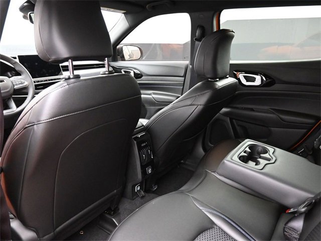 New 2026 Jeep Compass Latitude image 16