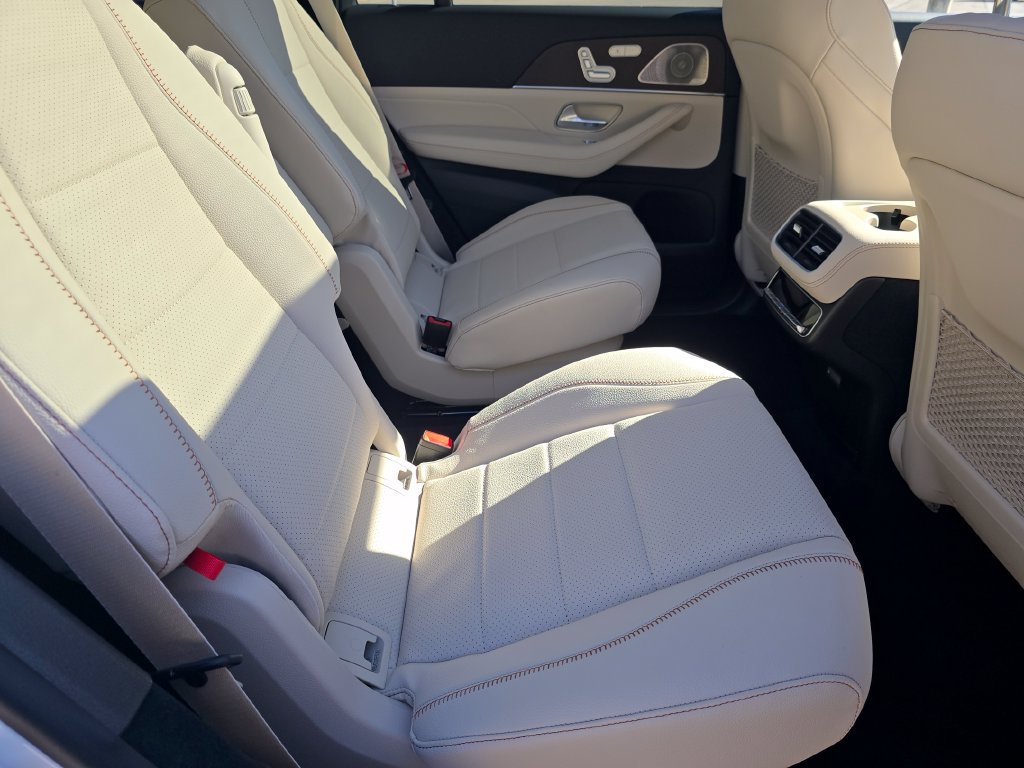 New 2027 Mercedes-Benz GLS 450 4MATIC image 21
