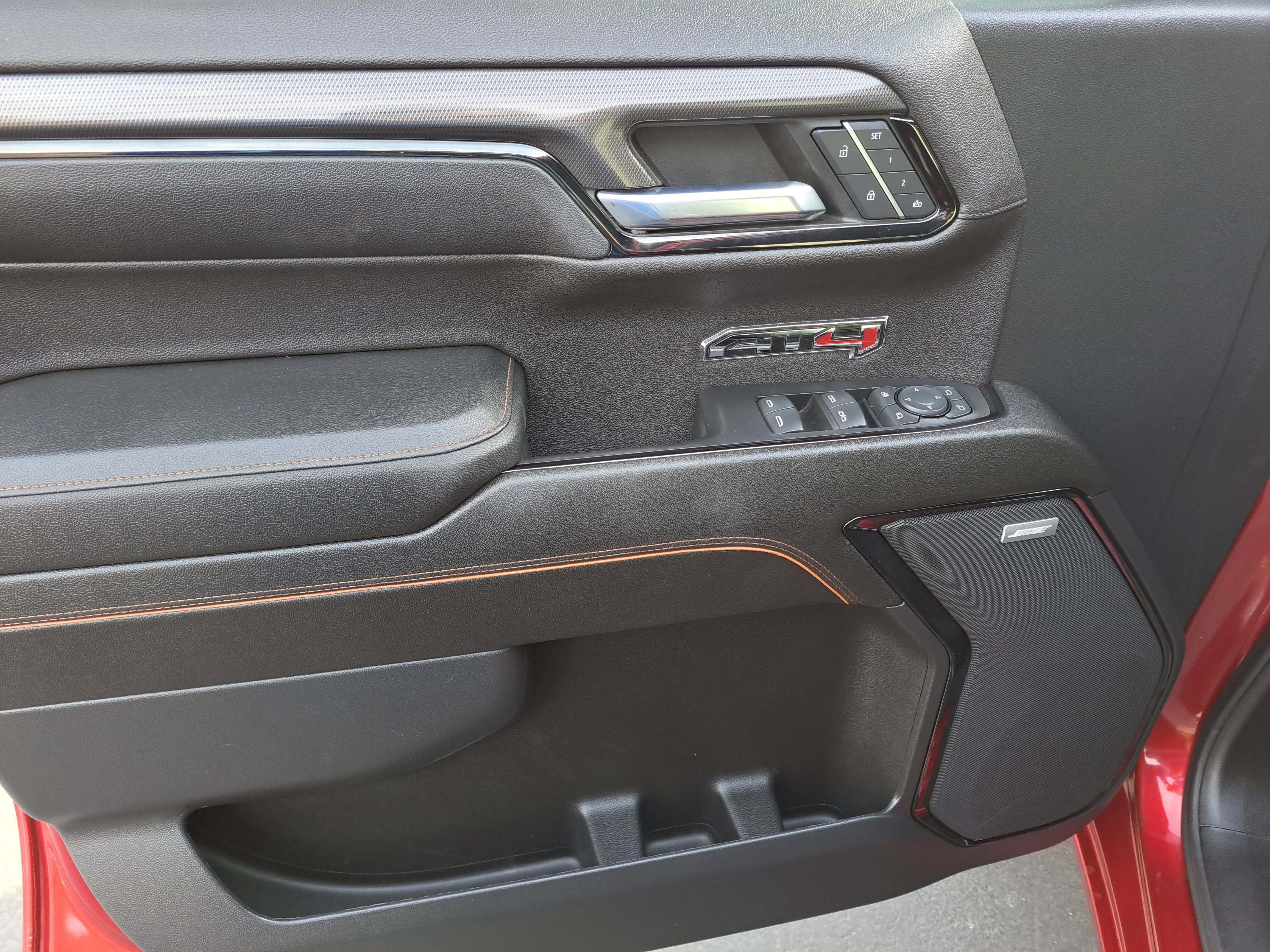 Used 2023 GMC Sierra 1500 AT4 w/ Technology Package image 17
