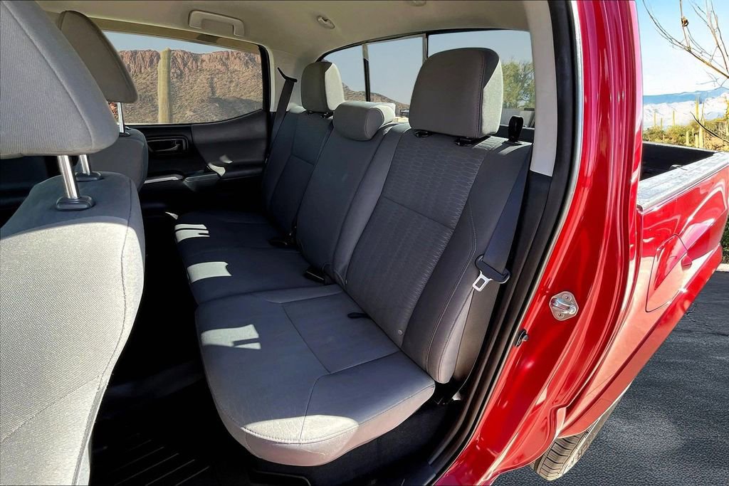 Used 2018 Toyota Tacoma SR5 RWD image 26