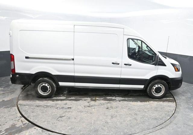 Used 2024 Ford Transit 250 148 Medium Roof image 24
