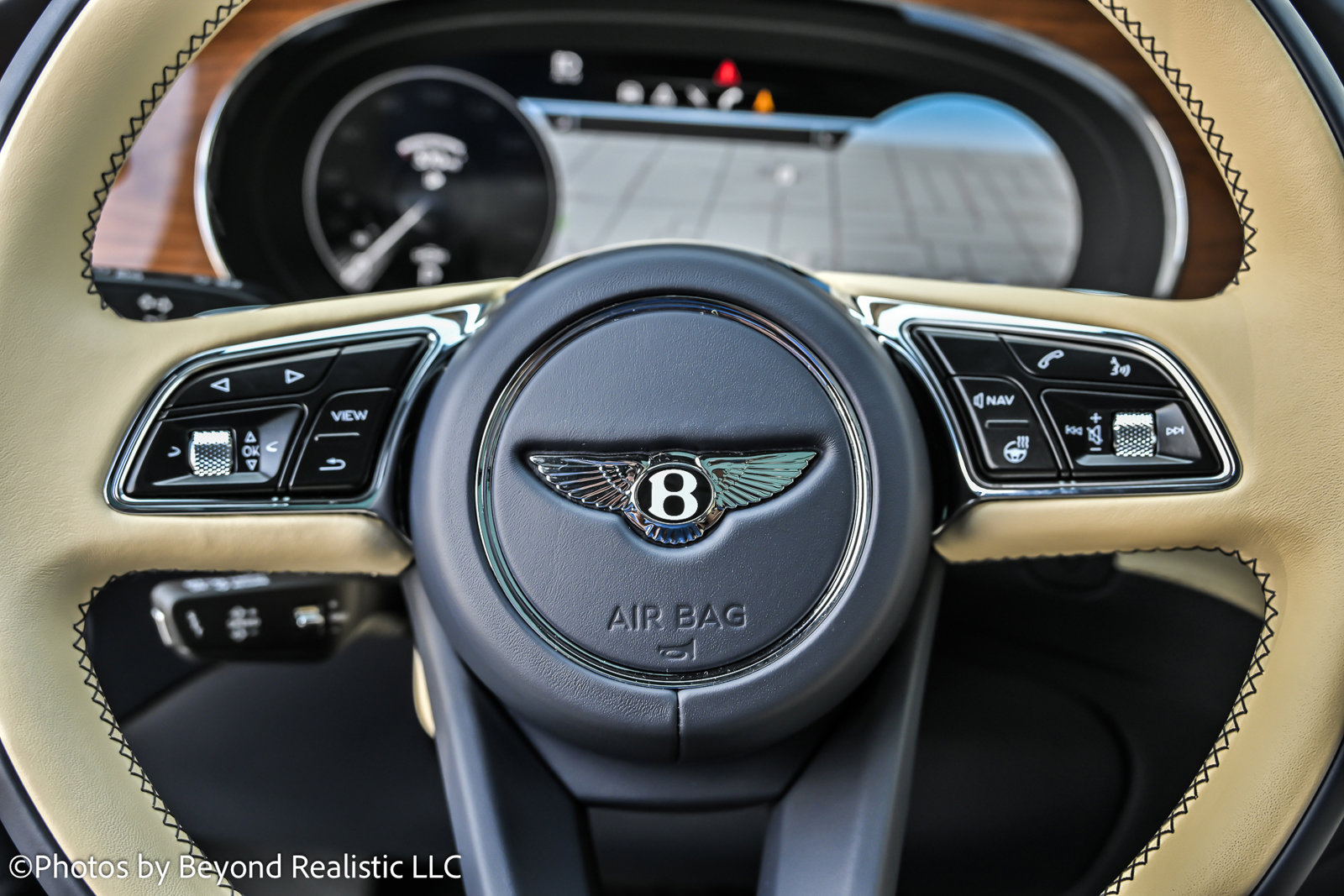 Certified 2023 Bentley Bentayga Extended Wheelbase image 37