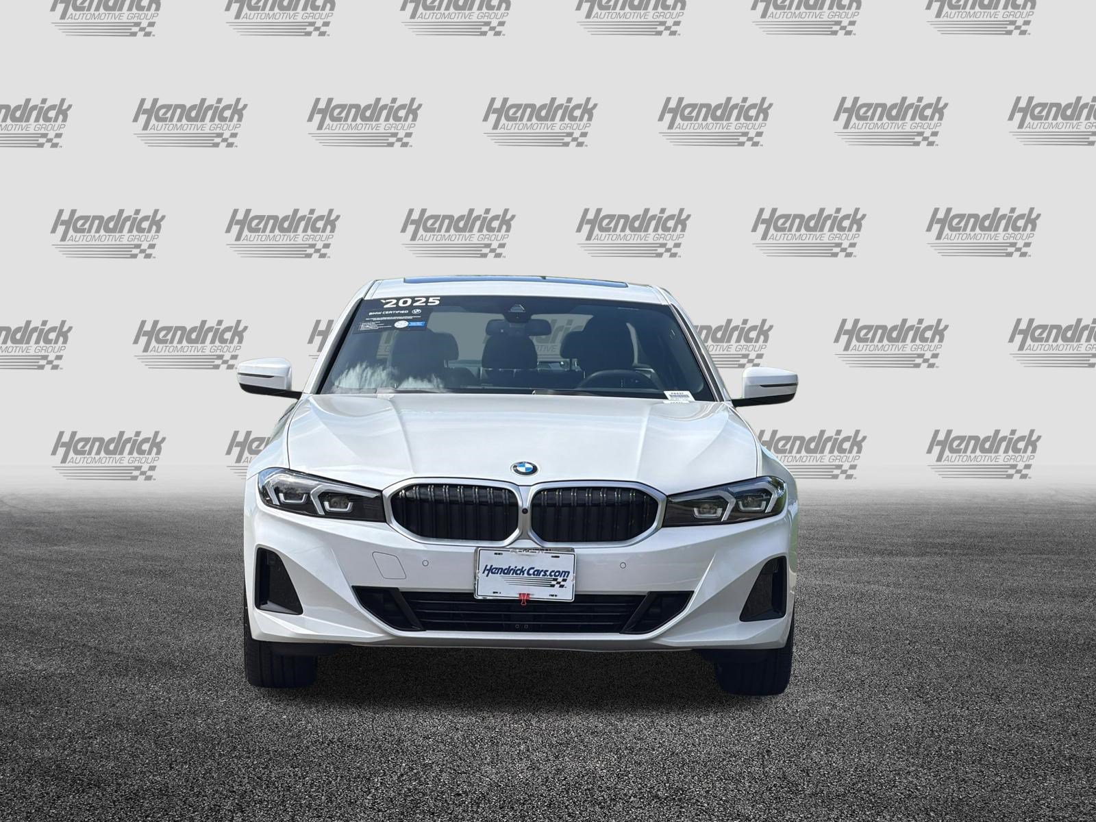 Certified 2025 BMW 330i Sedan image 10