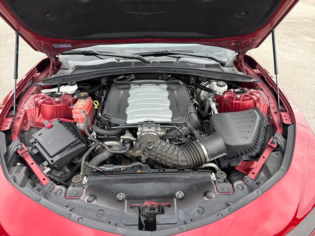 Used 2021 Chevrolet Camaro LT w/ RS Package RWD image 27