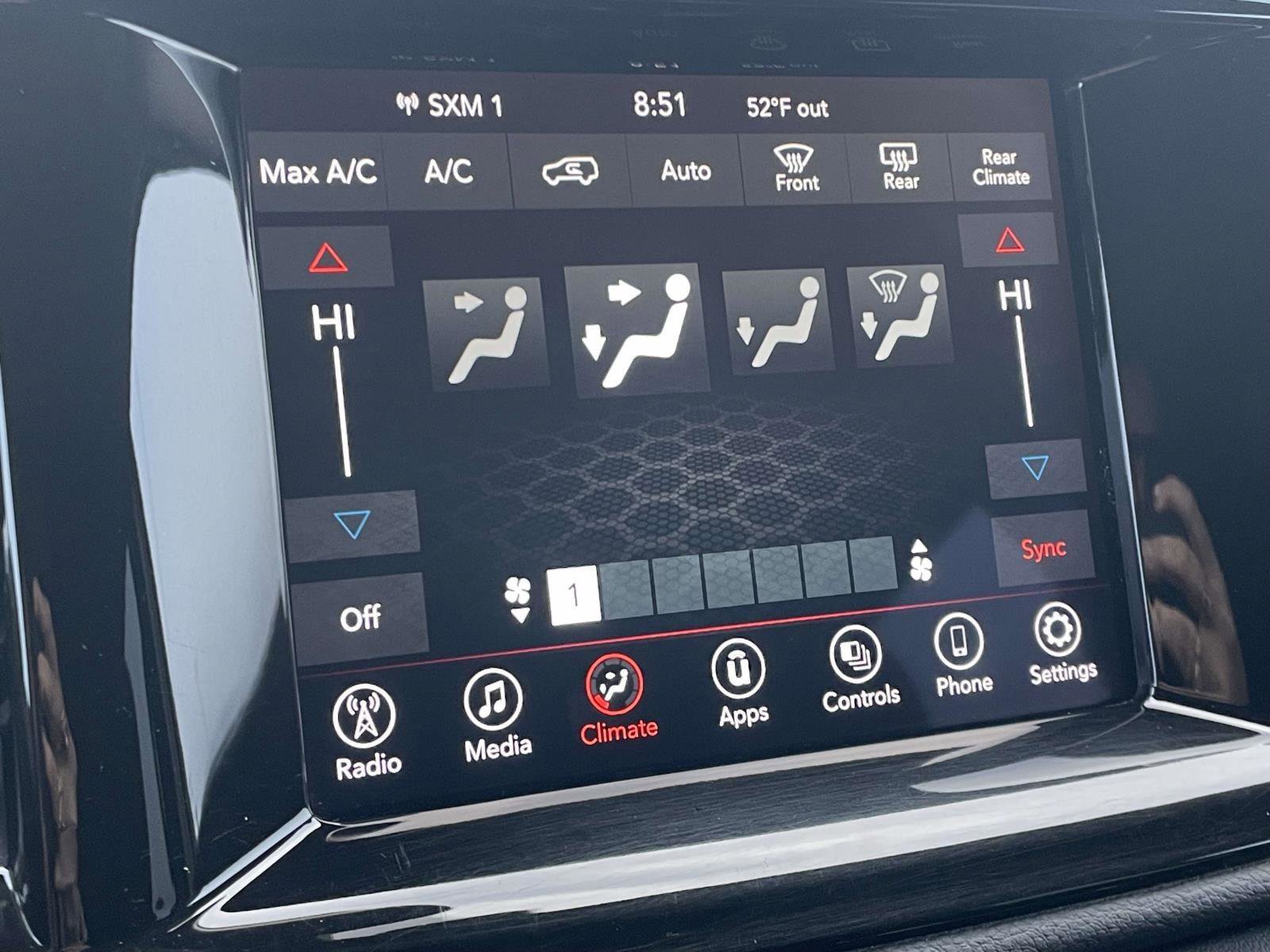 Used 2021 Dodge Durango SXT image 9