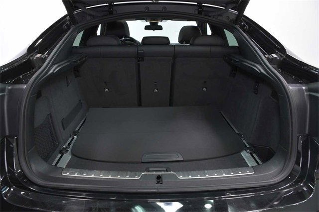 Used 2019 BMW X6 sDrive35i w/ Convenience Package image 7