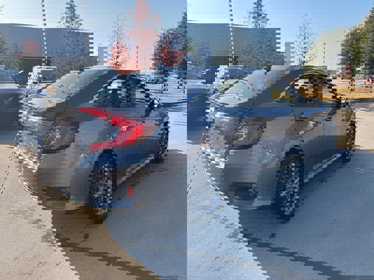 Used 2019 Honda Civic EX-L image 5