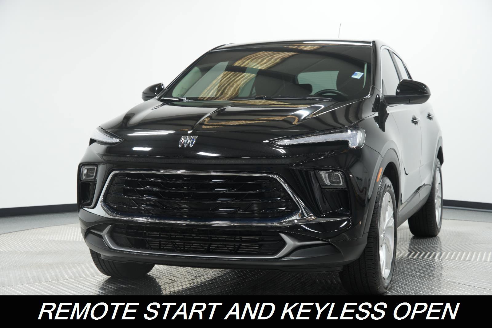 Used 2025 Buick Encore GX Preferred image 2