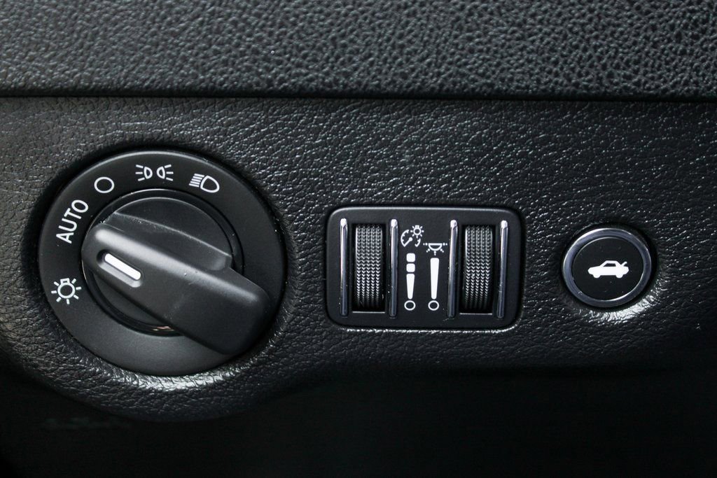 Used 2023 Dodge Charger GT w/ Blacktop Package image 19