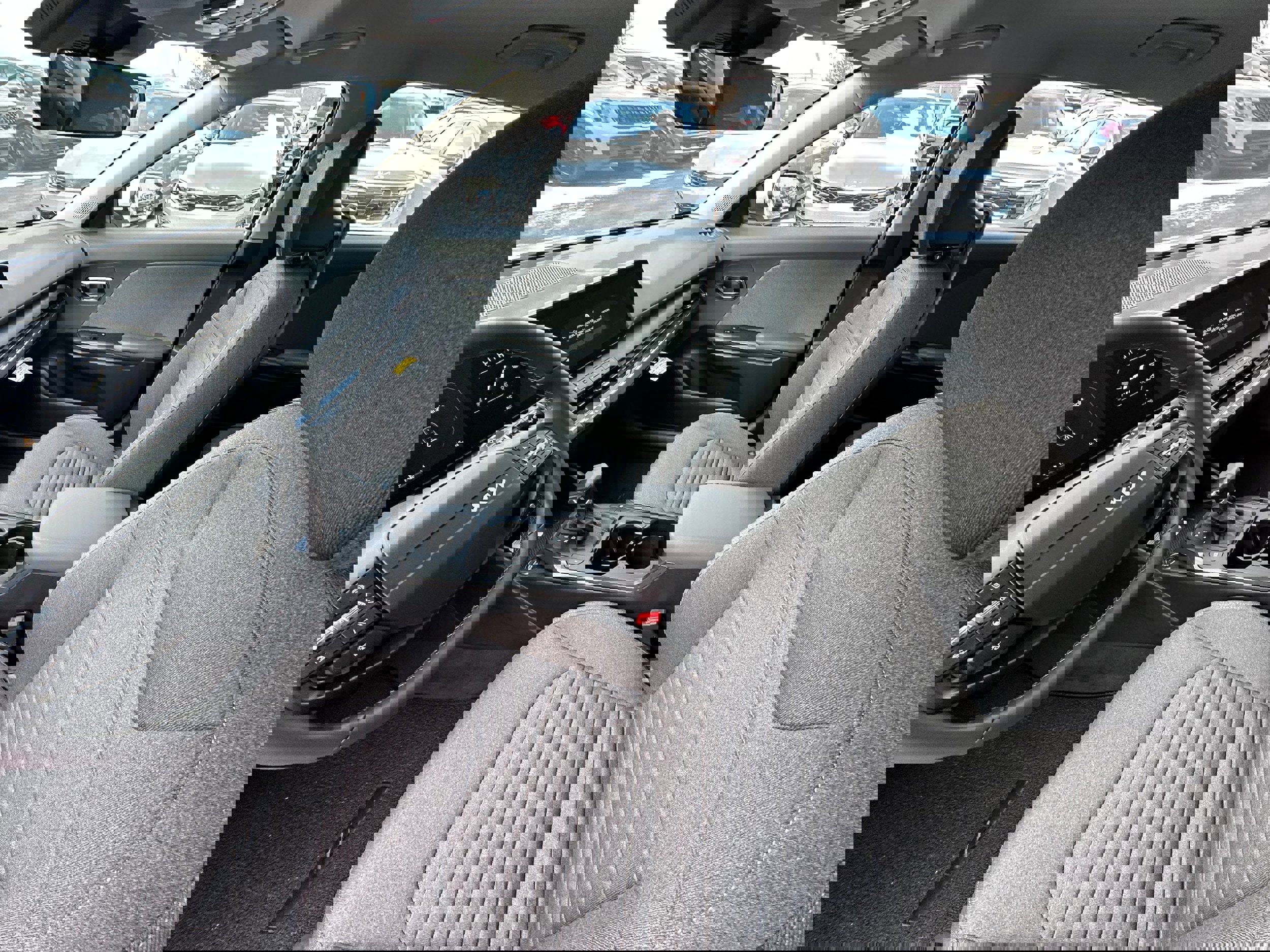 New 2025 Kia K4 EX image 25