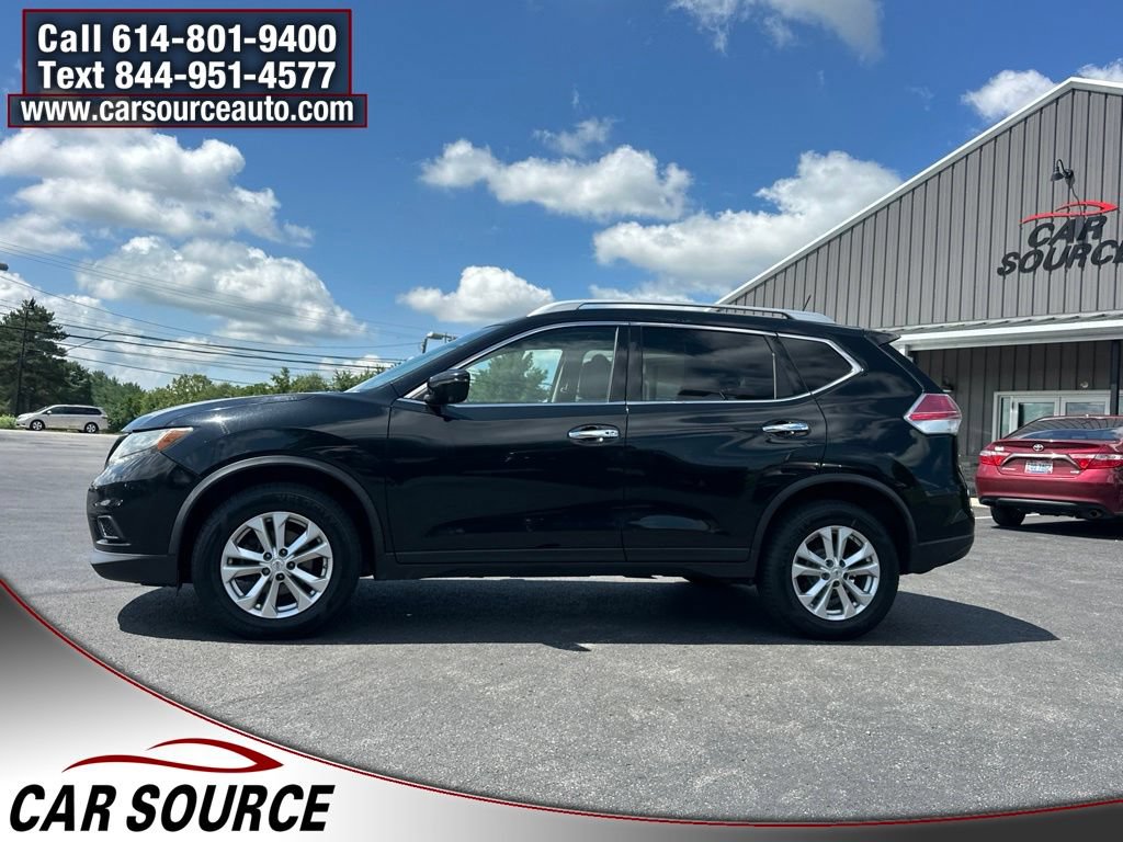 Used 2016 Nissan Rogue SV w/ SV Premium Package AWD/4WD image 2
