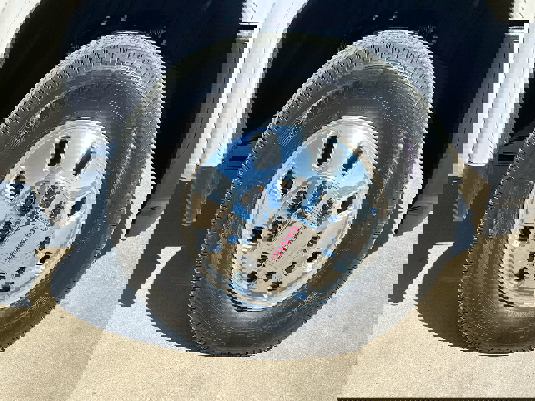 Used 2026 GMC Sierra 3500 SLE w/ SLE Convenience Package image 10