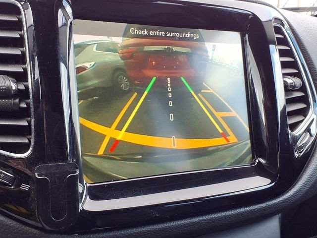 Used 2018 Jeep Compass Limited image 7