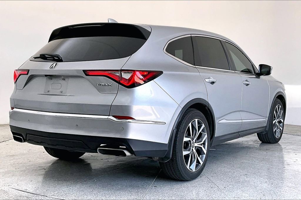 Certified 2022 Acura MDX FWD w/ Technology Package image 14