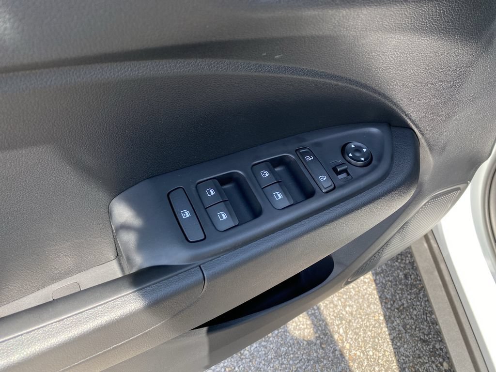 New 2026 Hyundai Venue SEL FWD image 20