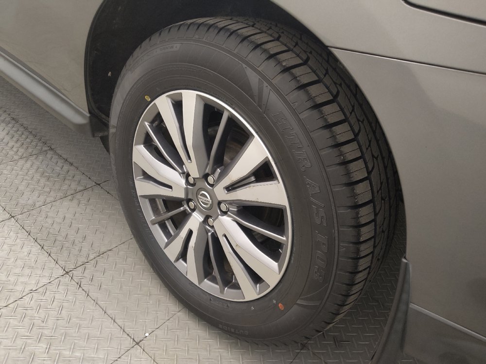 Used 2019 Nissan Pathfinder S FWD image 31