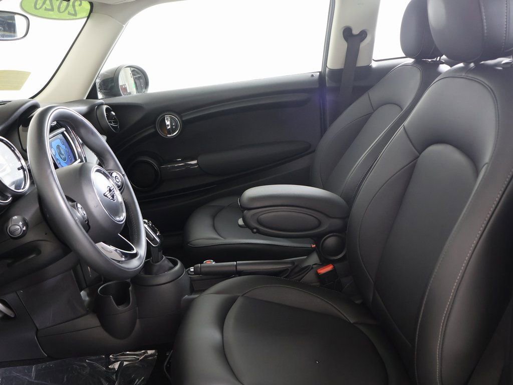 Used 2020 MINI Cooper 2-Door Hardtop w/ Storage Package image 18