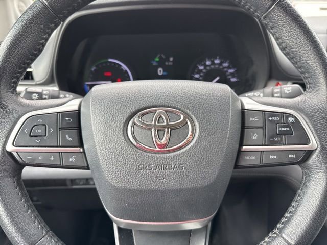 Used 2021 Toyota Sienna XLE w/ XLE Plus Package image 15