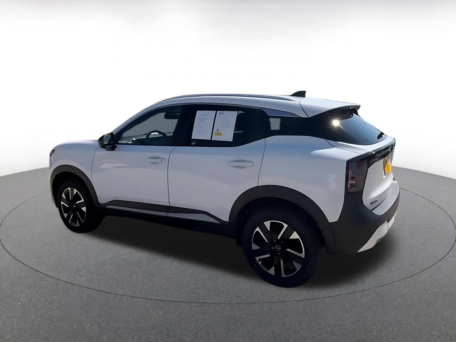 Used 2026 Nissan Kicks SV w/ Cold Weather Package AWD/4WD image 11