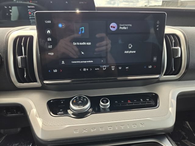 Certified 2025 Ford Expedition Active RWD image 23