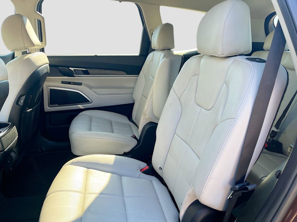 Used 2022 Kia Telluride EX w/ EX Premium Package FWD image 25